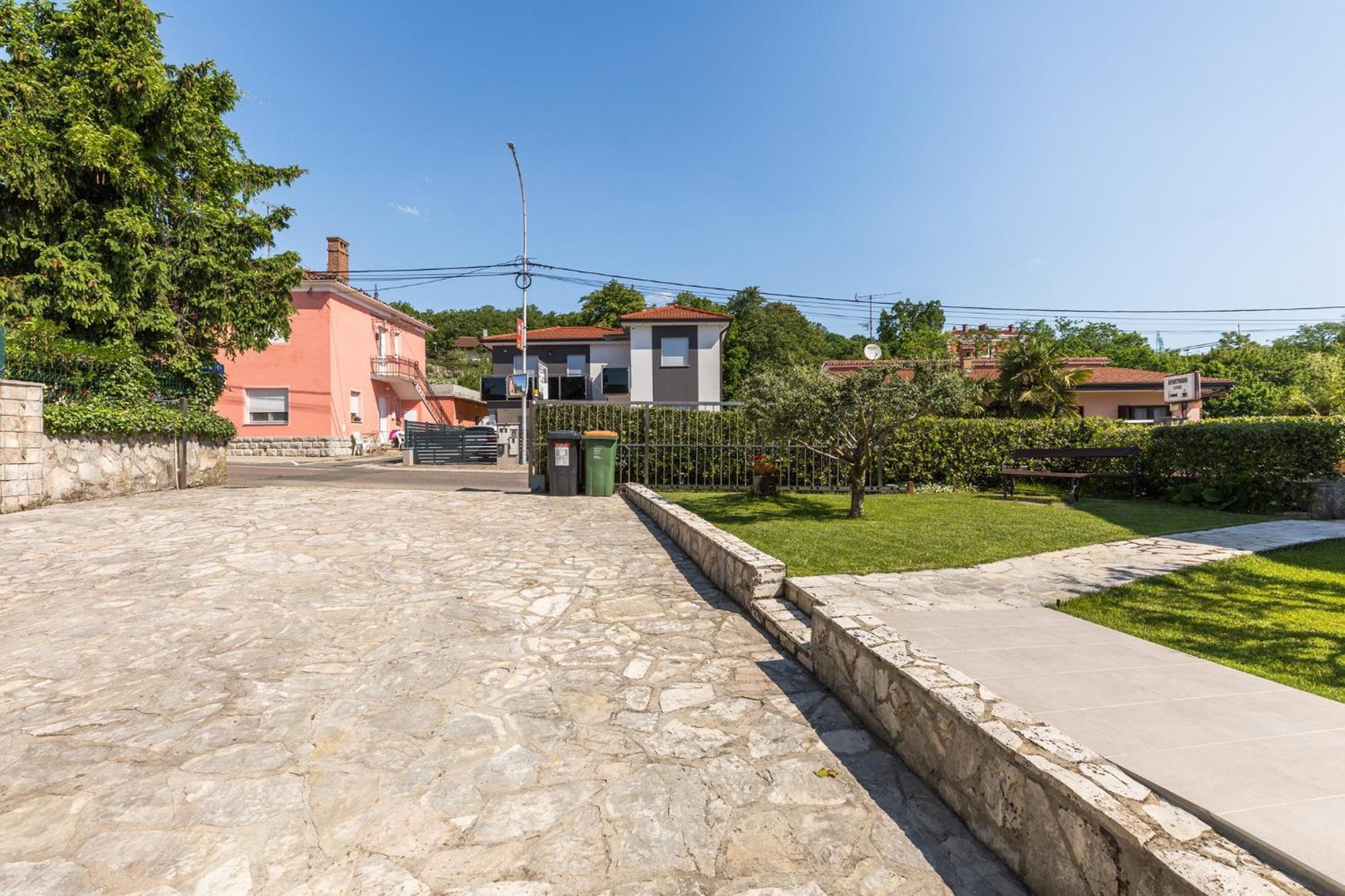 Apartments Dorijan With Pool Matulji Exterior foto