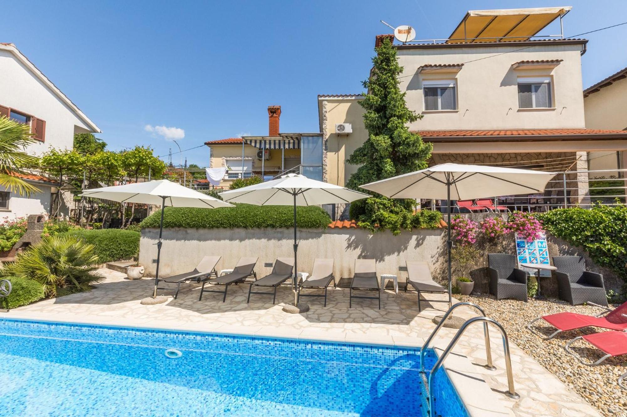 Apartments Dorijan With Pool Matulji Exterior foto